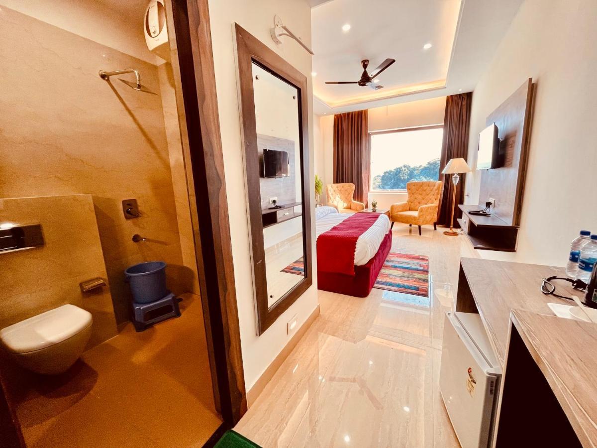 Hotel Ganges Blossam, A Luxury Hotel In Haridwār المظهر الخارجي الصورة